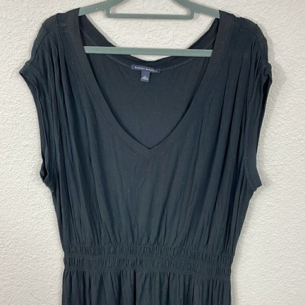 Banana Republic Black Modal Sleeveless V Neck Smocked Waist Dress Casual Sz L - Picture 2 of 9